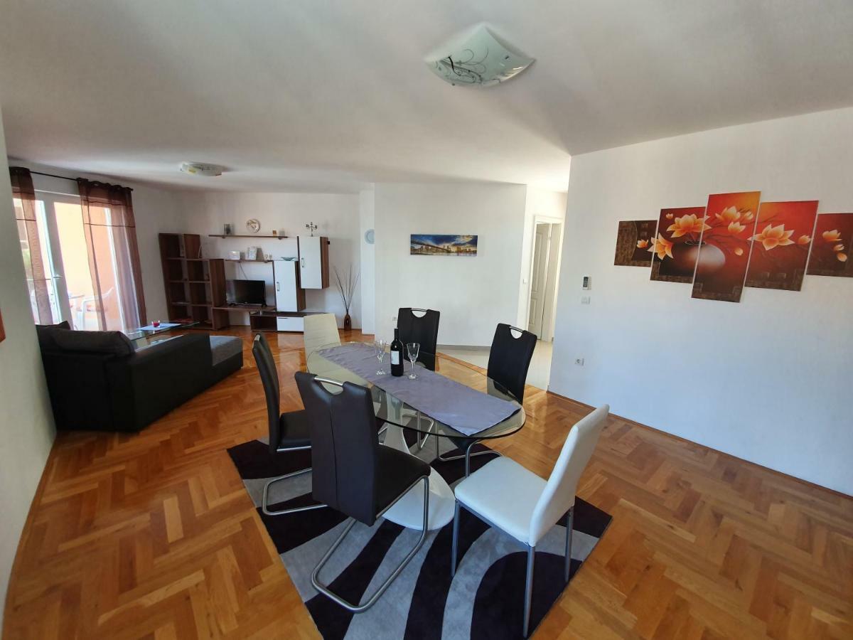 Apartman Dubravka 1 Lovran Dış mekan fotoğraf